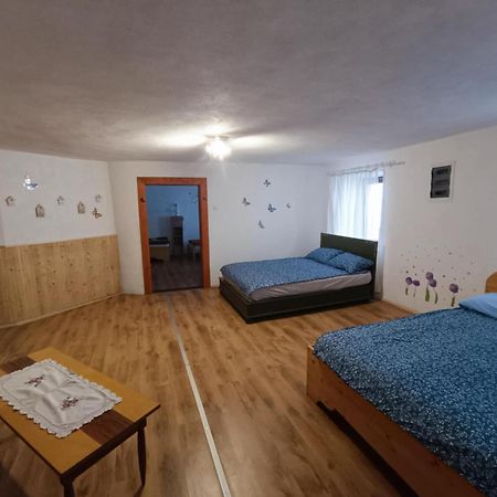 Sigma House Pansiyon Mojstrana Dış mekan fotoğraf