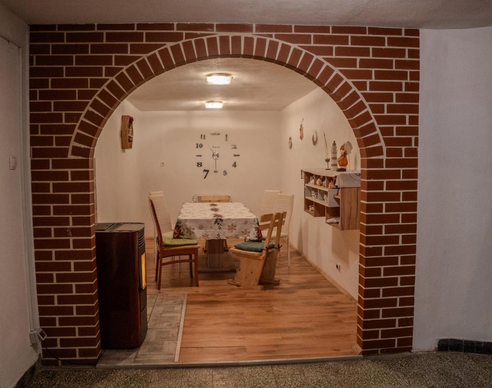Sigma House Pansiyon Mojstrana Dış mekan fotoğraf